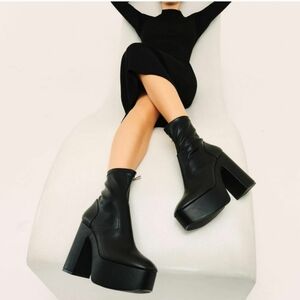 NWT ZARA Ankle Platform Boots